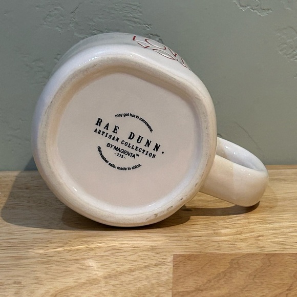 Rae Dunn Valentines Day I LOVE YOU hand crafted ceramic mug. Brand New! - Picture 3 of 4